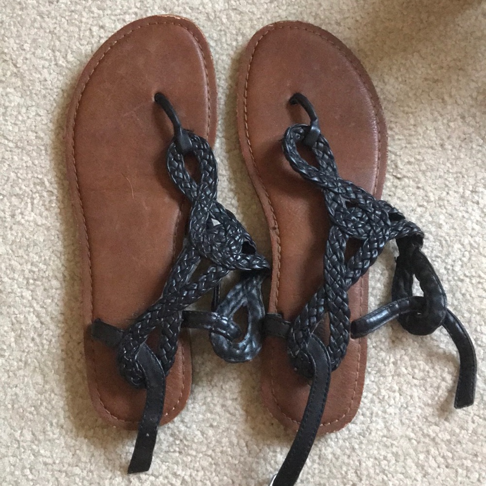 Aeropostale sandals